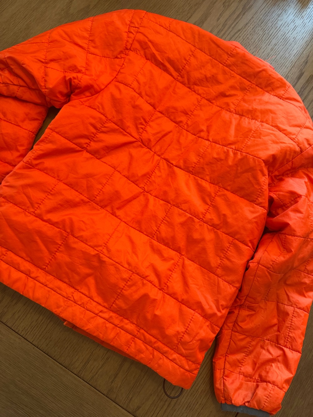 Patagonia Teal and Orange Kids Quilted Jacket boys 5/6 - Picture 5 of 9